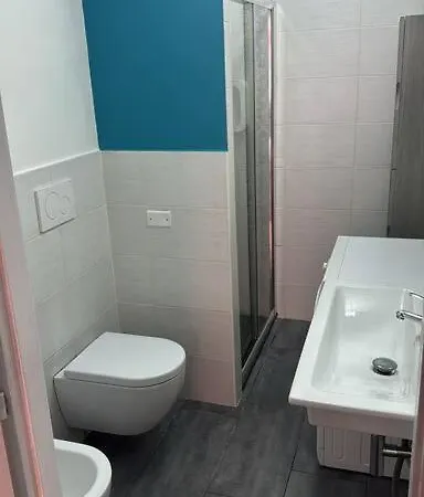 Apartment Fenty 2 San Lorenzo Rome