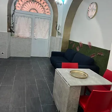 Fenty 2 San Lorenzo Apartment
