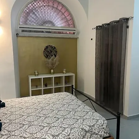 Fenty 2 San Lorenzo Apartment *